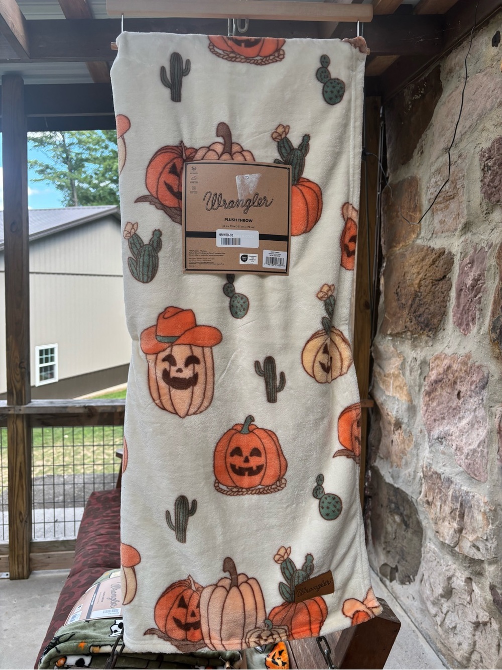Nwt Wrangler Halloween PumpkinBlanket